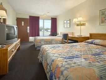 Super 8 Motel Moraine