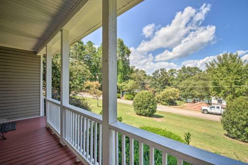 Spacious Lake Hartwell Home With Private Dock!