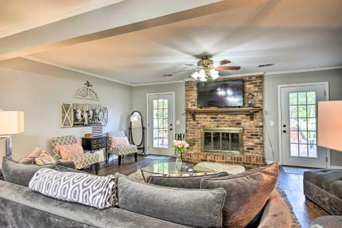 Peaceful Retreat On 13 Acres Near Lake Murray