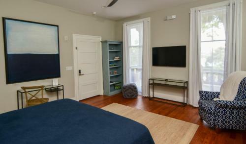 Posada 607 Bay Luxurious Guest Rooms
