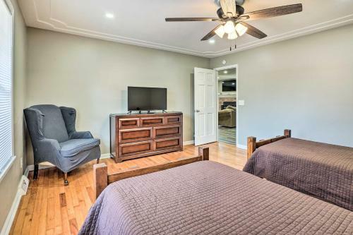 Moncks Corner Home With Yard Near Lake Moultrie