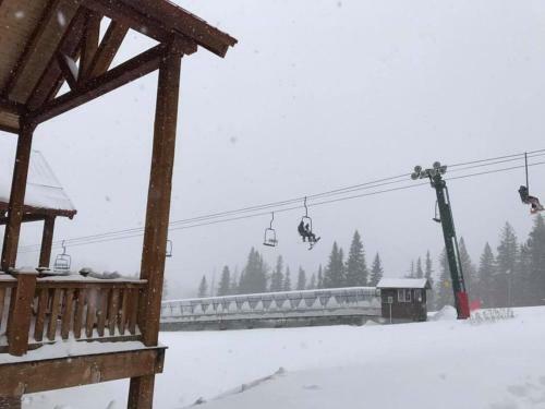 Little Hope Chalet At Terry Peak