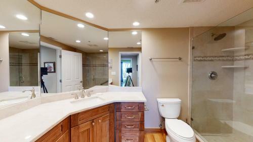 Villa 5207 Hampton Place South
