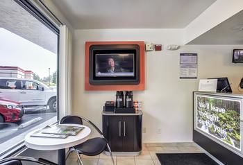 Motel 6 Medford South