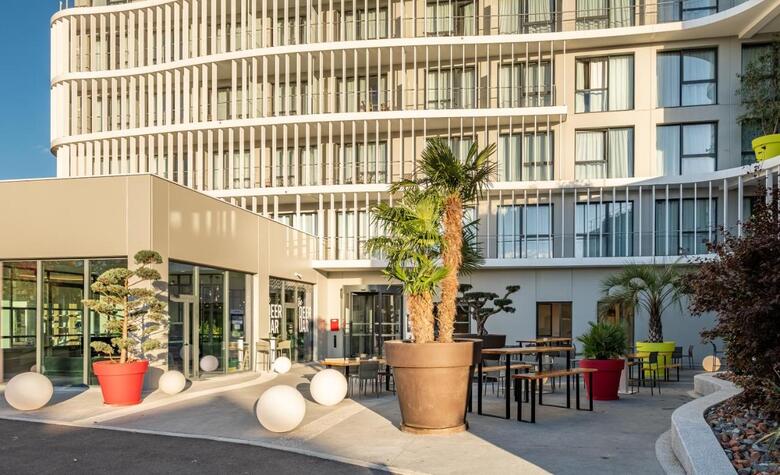 Hotel Kyriad Lyon Ouest Limonest