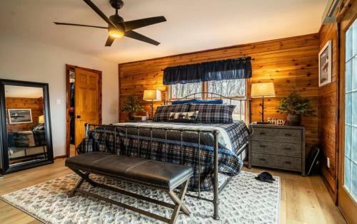 Minnies Mountain Lake House