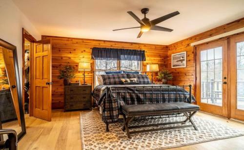 Minnies Mountain Lake House