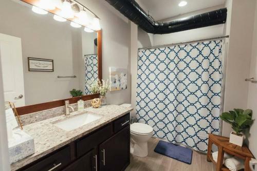 Apartamento Oasis On Main With Tempurpedic King Bed