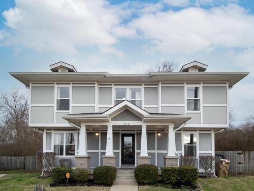 Madison Manor