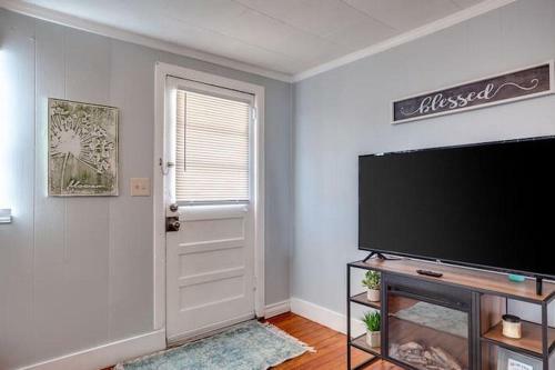 Not So Tiny Home Historic Lenoir City