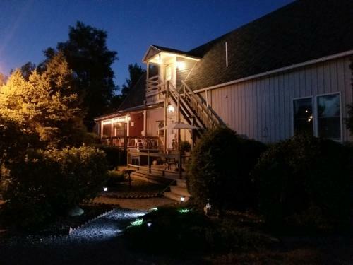 Lake Ontario Motel