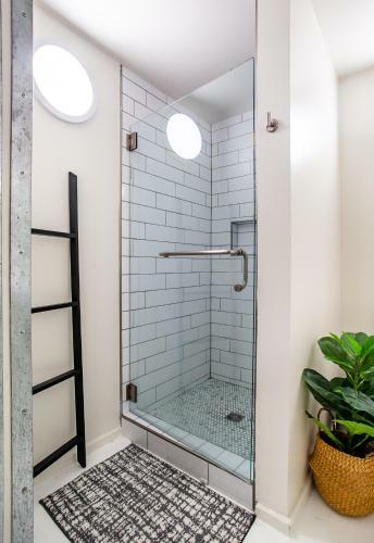 Apartamento Spacious Sterchi Loft Getaway- Downtown Getaway