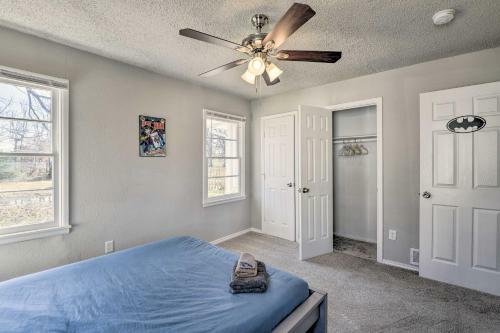 Modern Arlington Getaway Fenced Yard And Pool!
