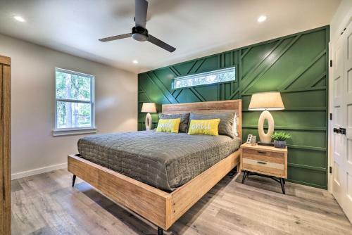 Modern And Colorful Buda Home Near Dtwn Austin!