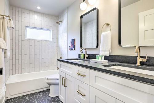 Modern And Colorful Buda Home Near Dtwn Austin!