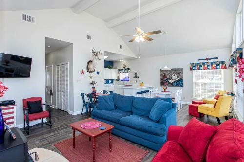 Cozy Retreat On Lake Lbj