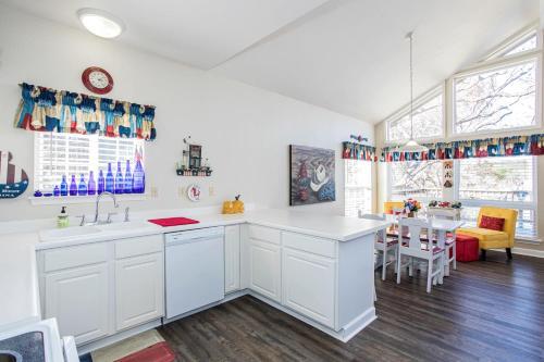 Cozy Retreat On Lake Lbj