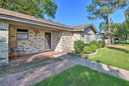 Traditional Colleyville Home With Backyard!