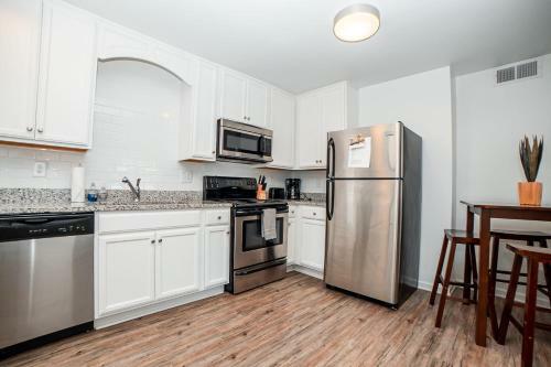 Apartamento 2br 1ba Condo In North Gulch!