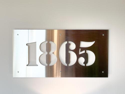Stellar Nashville At The 1865