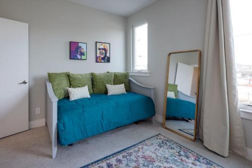 Apartamento Picturesque Townhome - Sunset Skyline - Sleeps 10!