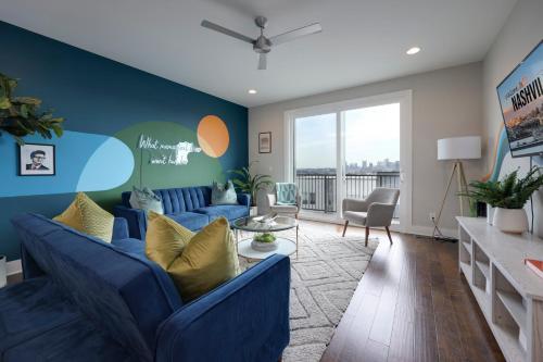 Apartamento Picturesque Townhome - Sunset Skyline - Sleeps 10!