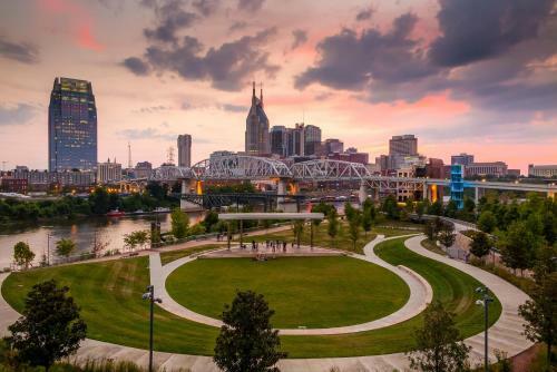 Dual Nashville