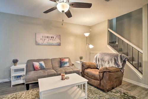 Apartamento Charming Condo With Pool About 2 Mi To Texas A And M!