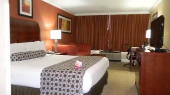Crowne Plaza Hotel Monroe South Brunswick
