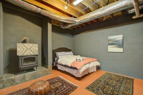 Stunning Cabin: 7 Acres, 360 Views, 20min To Park!