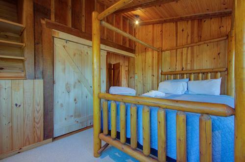 Stunning Cabin: 7 Acres, 360 Views, 20min To Park!