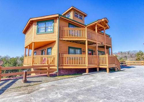 Bear Foot Lodge #308 By Aunt Bug's Cabin Rentals