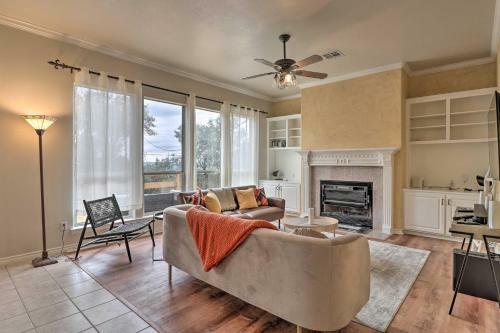 Airy Villa With Gas Grill, Deck And Lake Views!