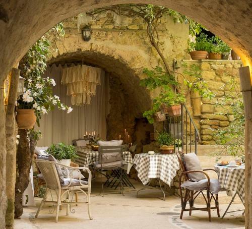 Hostal La Cordi�re