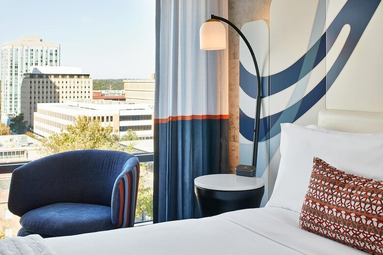 Sheraton Clayton Plaza Hotel