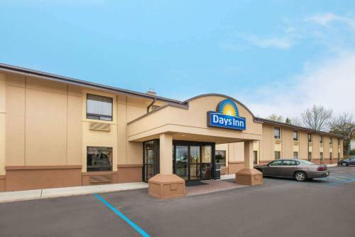 Motel Days Inn Of Iselin