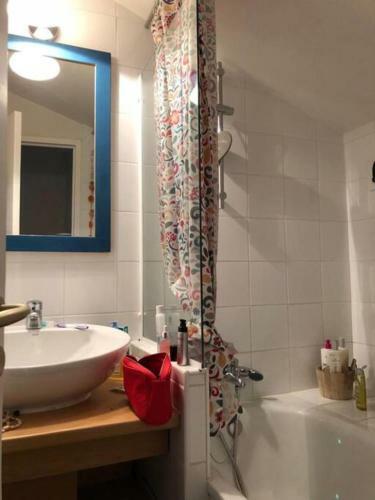 Modern Apartment In La Plagne 1800