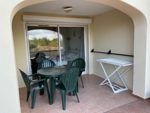 Apartamento Studio Sur Le Domaine Du Golf De Pont Royal