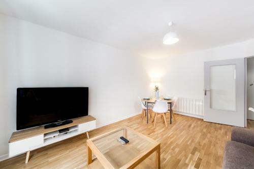 Apartamento Vast Studio Near T�te D'or And Part-dieu