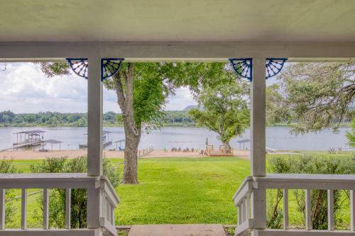 River Oaks Lookout - Unit A