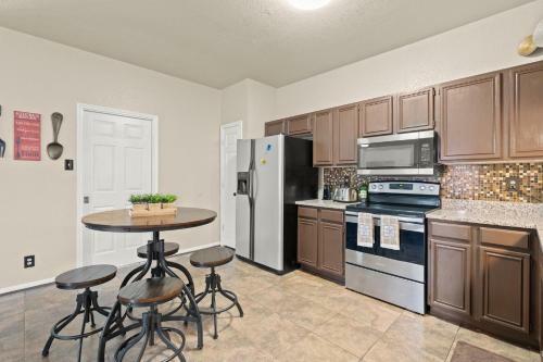 Bed & Breakfast Ethernet Staycation Extended Transition Lodging