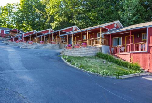 Hotel Flamingo Resort On Lake George