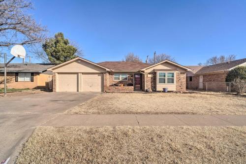 Charming Lubbock Retreat About 5 Mi To Texas Tech