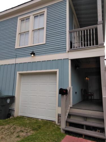Aworldaway! Casual Elegance By The Beach.