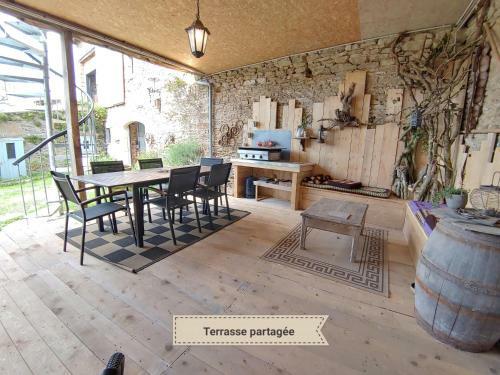"l'atelier"g�te Perch� � La Campagne-15 Min de Rodez
