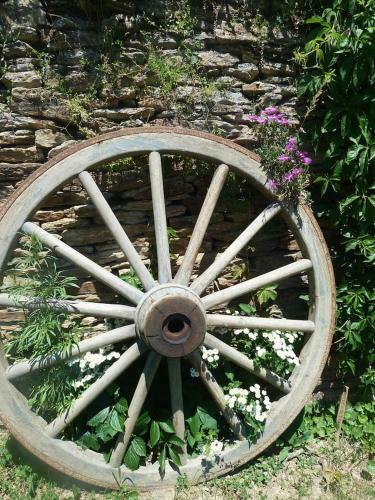 "l'atelier"g�te Perch� � La Campagne-15 Min de Rodez