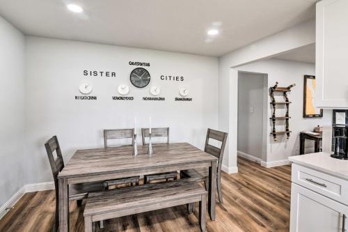 Bright And Airy Galveston Home Less Than 2 Mi To Beach!