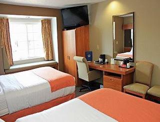 Hotel Raton Microtel Inn & Suites
