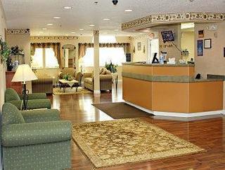 Hotel Raton Microtel Inn & Suites