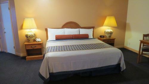 Hotel Americas Best Value Inn Raton Sands